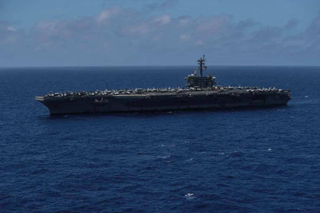 挪威超级联赛_央视公开！美国双航母夹击中国辽宁舰挪威超级联赛，歼-15挂弹起飞与美军狗斗