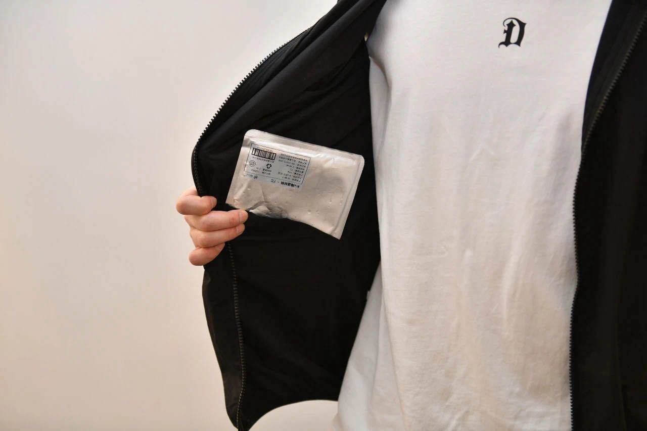 拉斯维加斯王牌篮球_浙里寻新记｜“浙”件神奇马甲拉斯维加斯王牌篮球，大热天穿上可直降到8℃