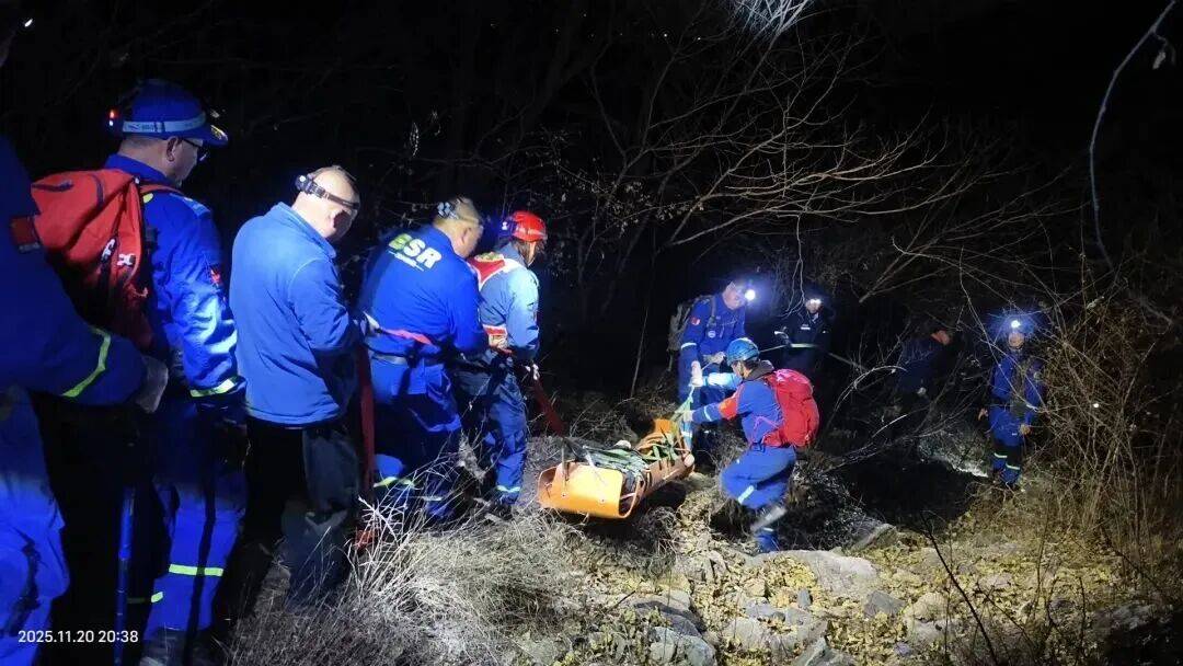 信用网如何申请_痛心！北京一37岁男子独自爬野山信用网如何申请，疑似突发疾病，不幸遇难