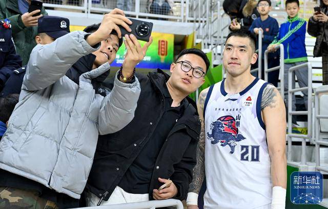 皇冠登1登2登3申请_篮球丨CBA俱乐部杯赛:浙江稠州金租不敌山东高速